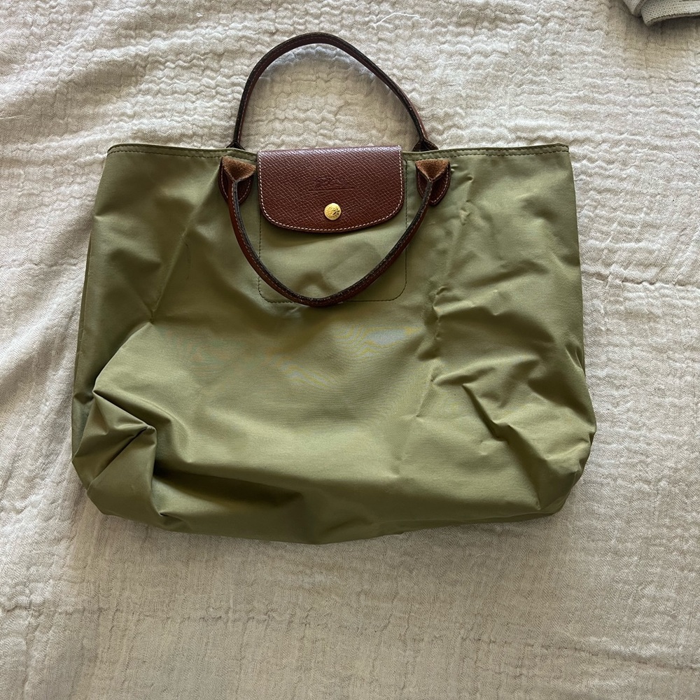 Lonchamp light olive green Le Pliage purse. Barely used, small